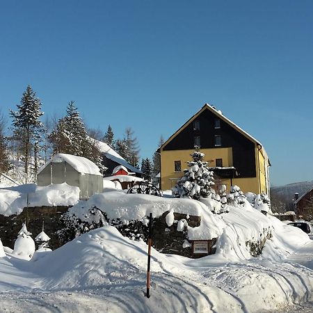 Ferienwohnungen "Am Schloessel" โอเบอร์วีเซินธาล ภายนอก รูปภาพ