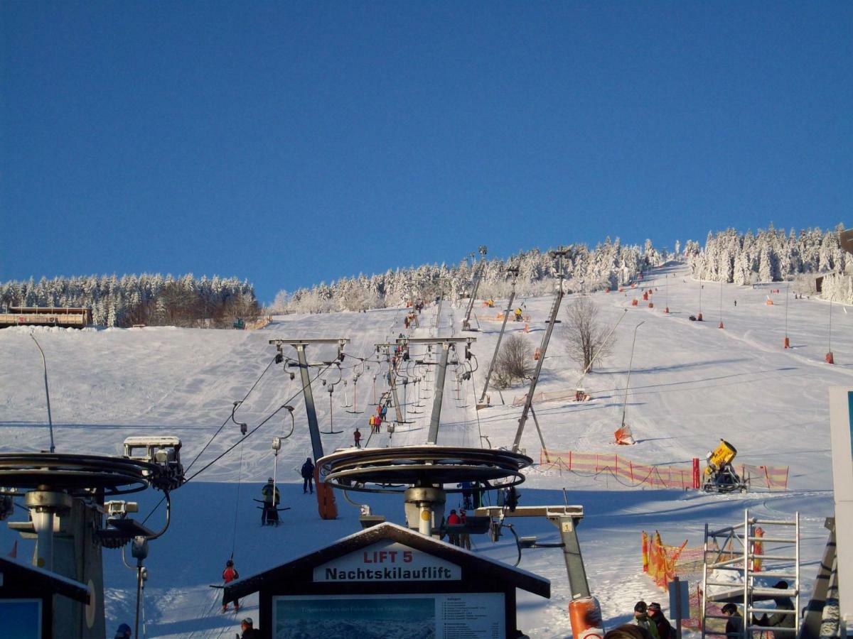 Ferienwohnungen "Am Schloessel" โอเบอร์วีเซินธาล ภายนอก รูปภาพ