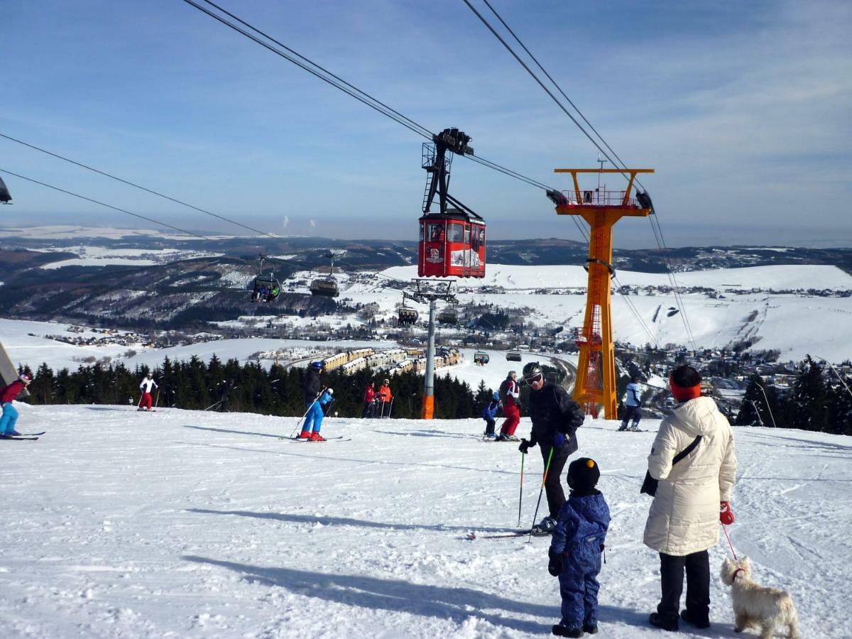 Ferienwohnungen "Am Schloessel" โอเบอร์วีเซินธาล ภายนอก รูปภาพ