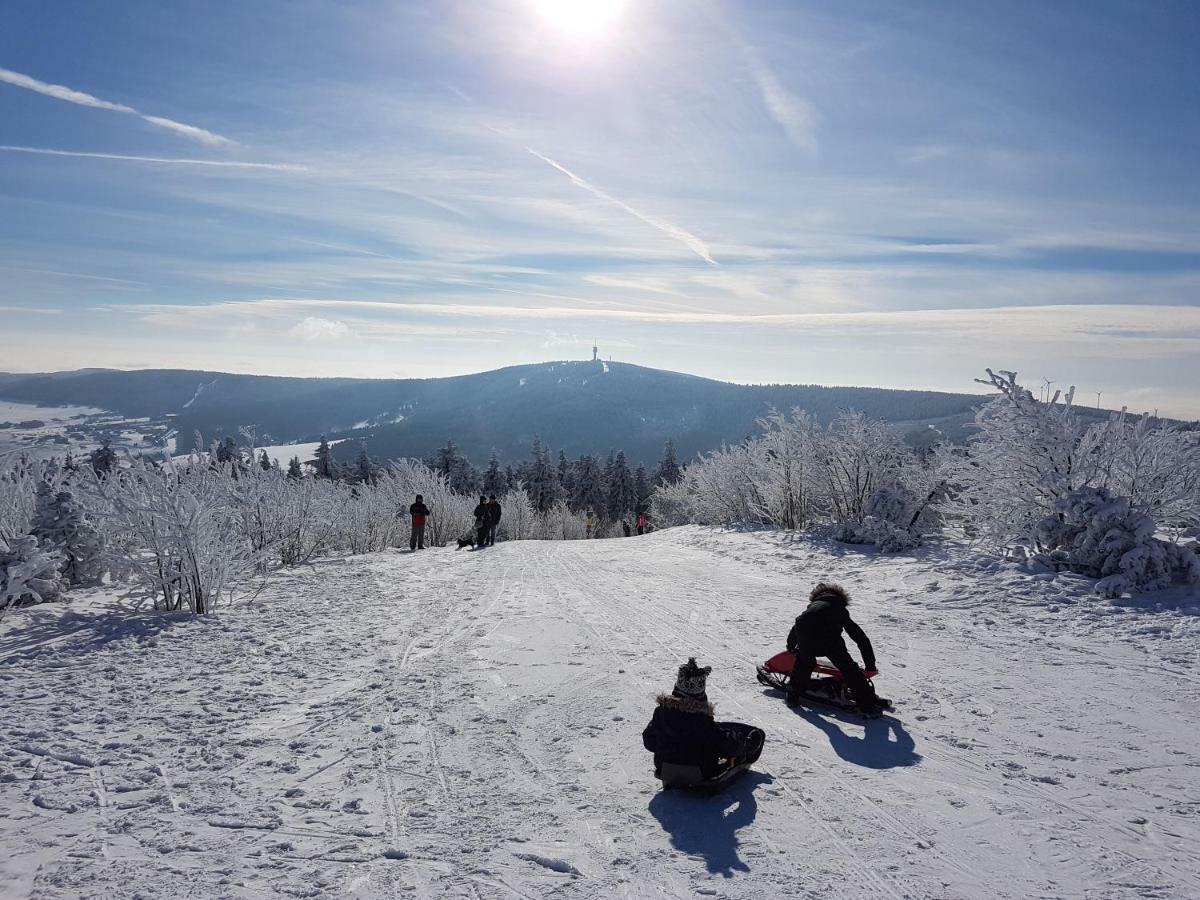 Ferienwohnungen "Am Schloessel" โอเบอร์วีเซินธาล ภายนอก รูปภาพ